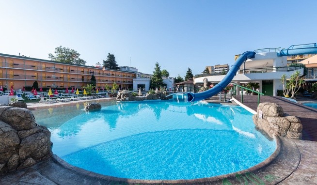 Trakia Plaza Hotel &amp; Apartments recenzie