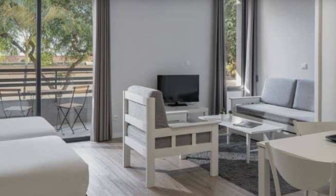 Vitoria Apartamentos by Petit Hotels opinie