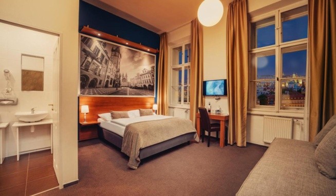 Metropolitan Old Town recenze