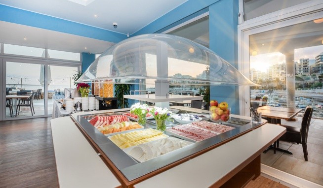 Gillieru Harbour recenze