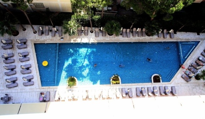 Durres Bay opinie