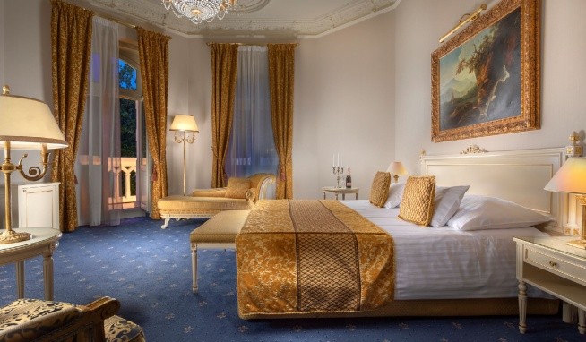 Savoy Westend recenze