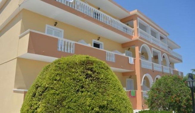 Derekas Apartments értékelés