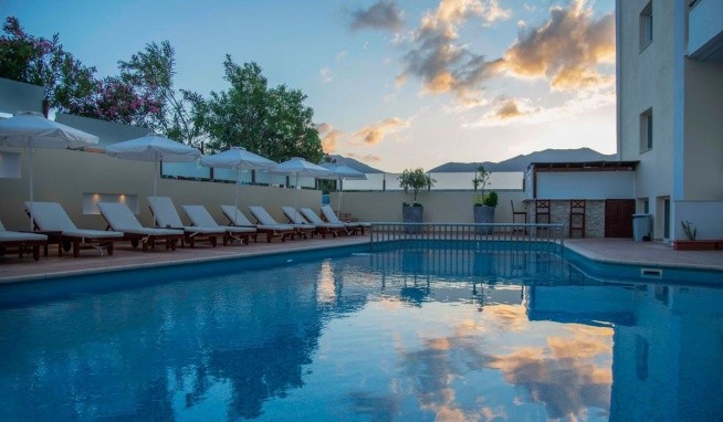 Astron Princess recenze