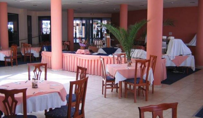 Zenith (ex.Marlin Beach) recenze