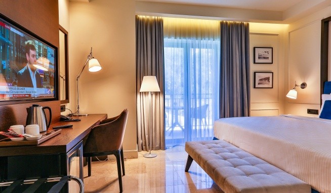 Hotel California by Aycon opinie