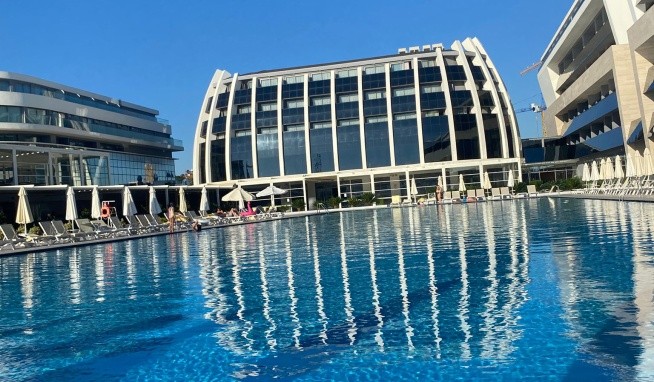 Victory Be Mine recenzie