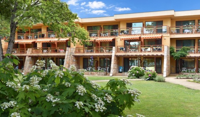 Les Magnolias recenze