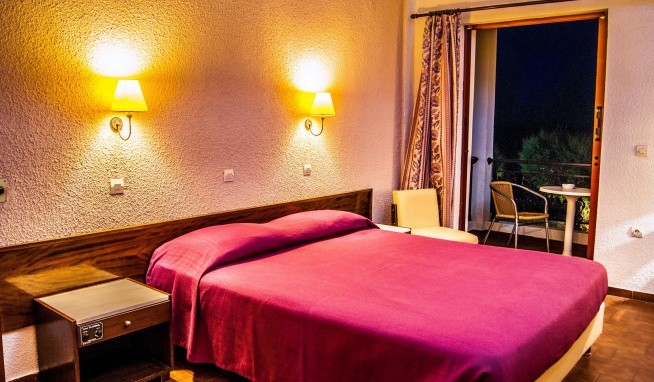 Iliessa Beach recenze