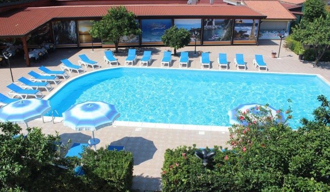 Club Aquilia Resort recenzie