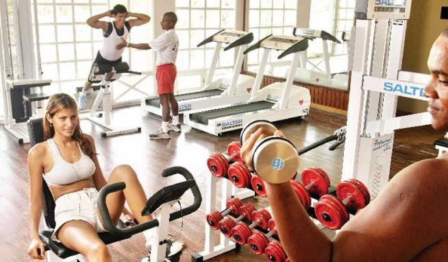 Aston Costa Verde recenze