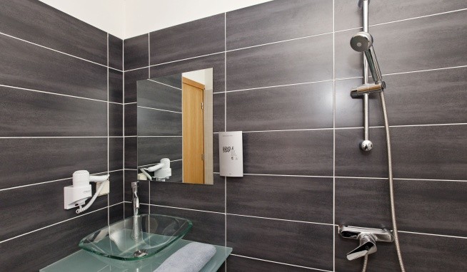 Butterfly Boutique recenzie