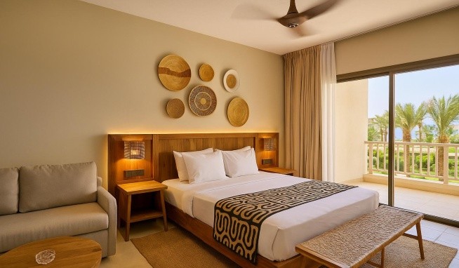 JAZ Elite Aurora Beach recenze