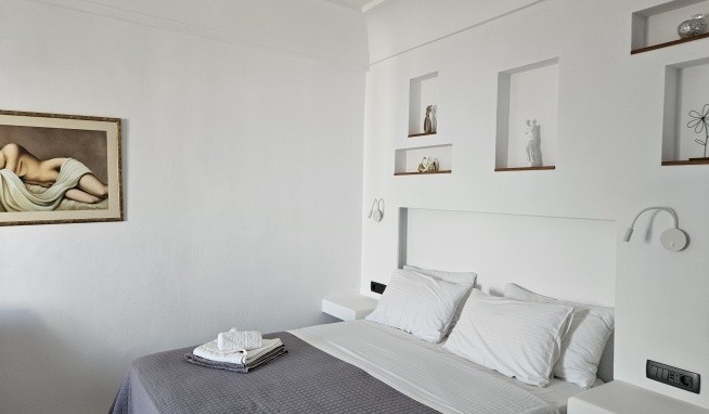 Bougain Villas recenzie