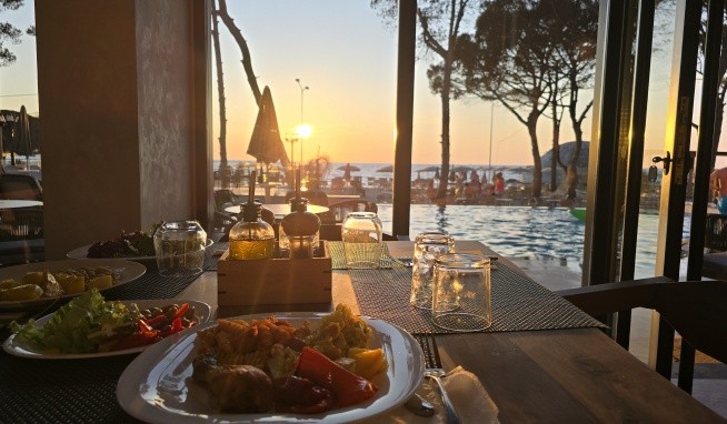 Alexander Resort opinie