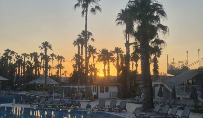 Adora Hotel & Resort recenzie