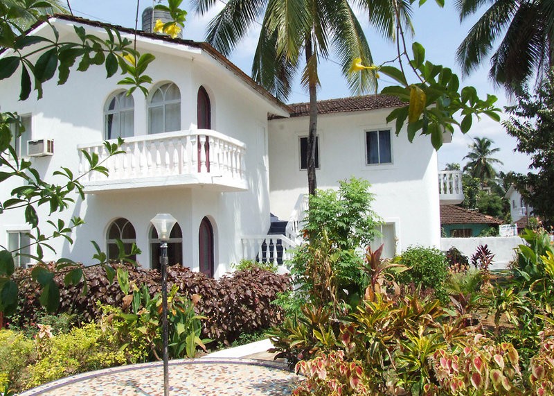 hotel colonia santa maria baga beach goa