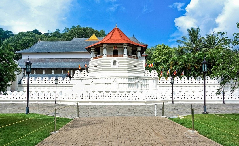 A Szent fogereklye temploma, Kandy