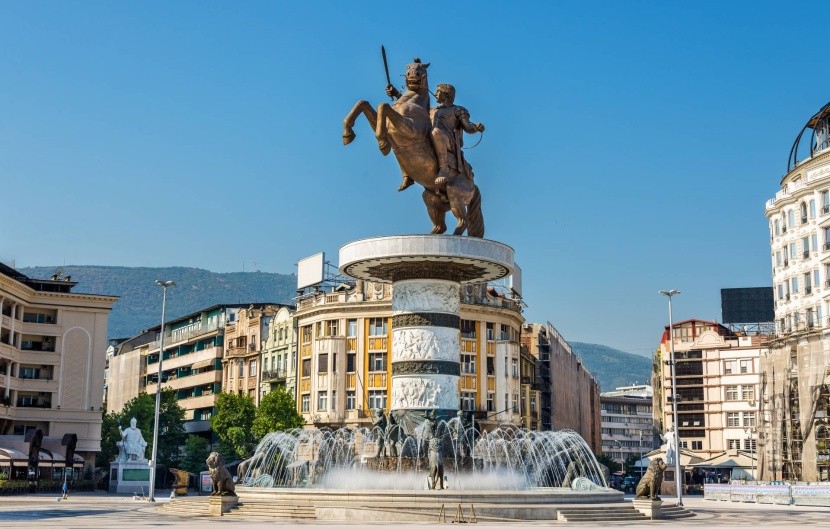 Makedonské náměstí ve Skopje