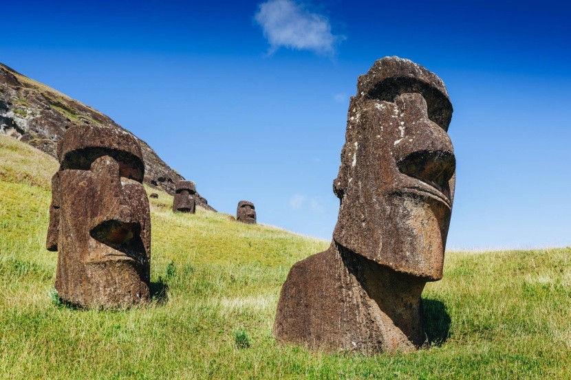 Sochy Moai na Velikonočním ostrově