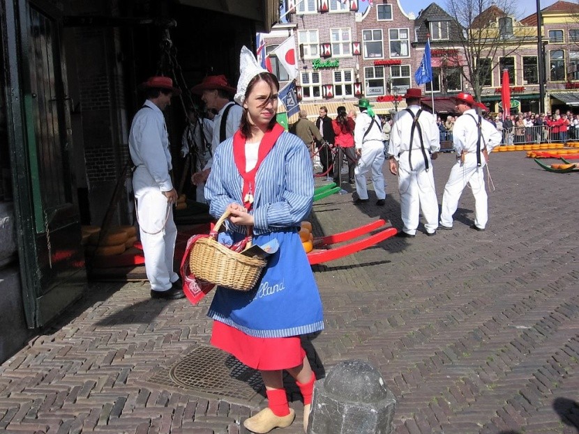 Krojované hostesky v Alkmaaru
