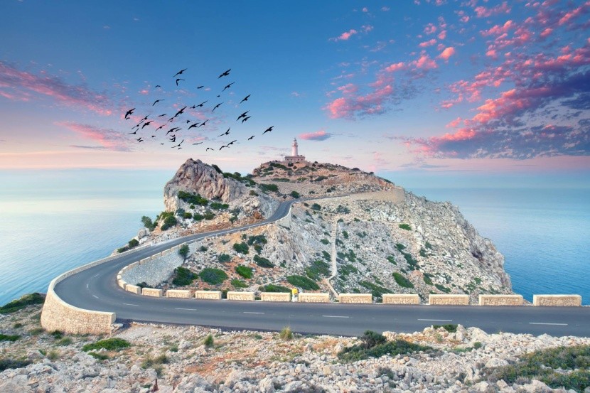 Cap de Formentor s majákem