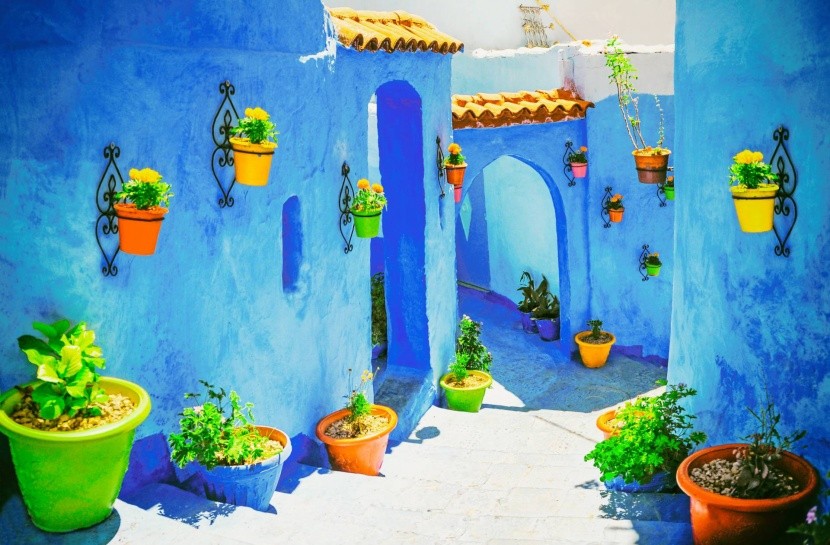 Chefchaouen Marokkó kék épületek utca