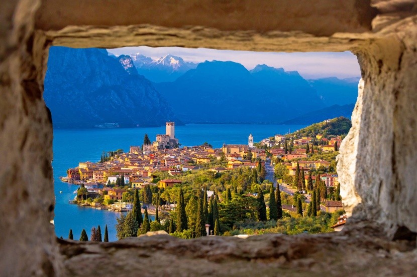 Mesto Malcesine pri jazere Lago di Garda