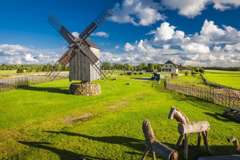 Větrné mlýny jsou symbolem ostrova Saaremaa