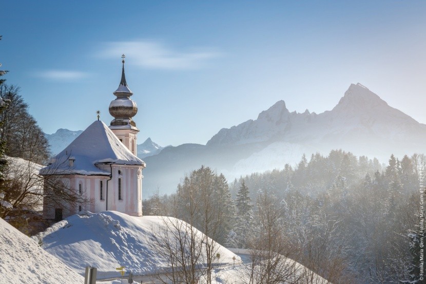 Kaple s výhledem na Watzmann