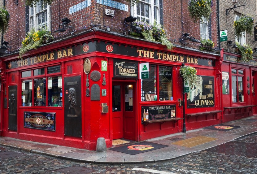 Temple Bar v Dubline