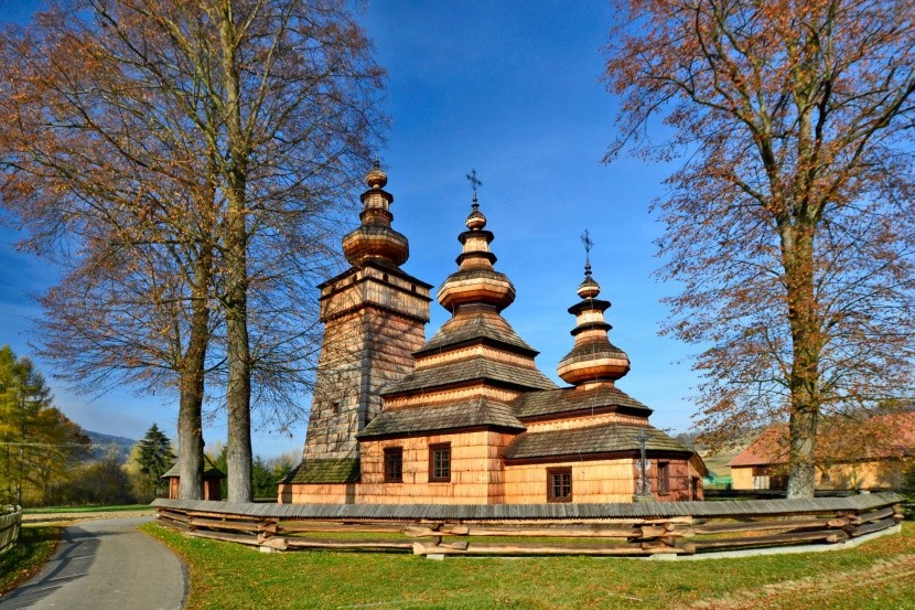 Drevený kostol v obci Kwiatoń