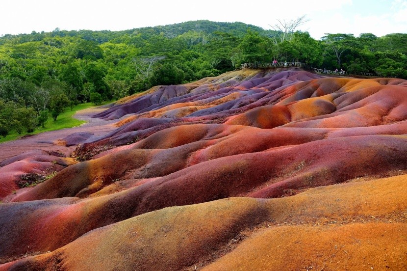 Chamarel – a hét színű talaj