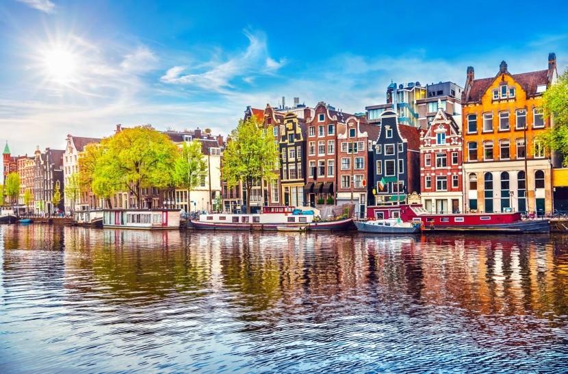 Amsterdam z lodi