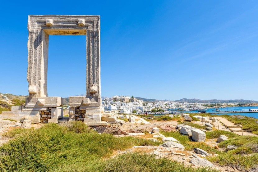 Portara na ostrove Naxos