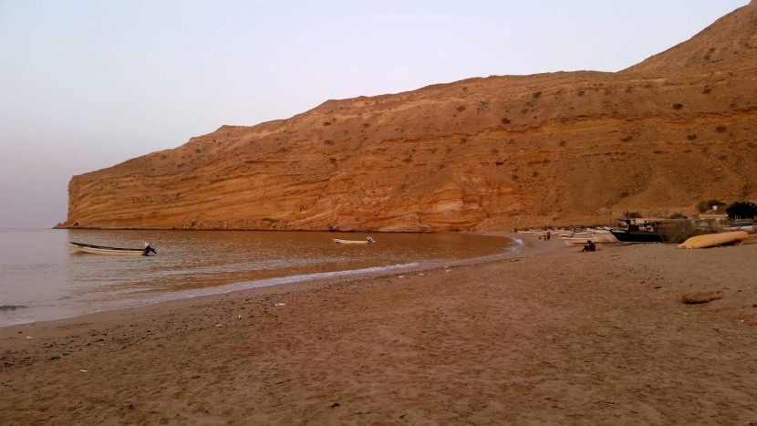 Pláž Qantab