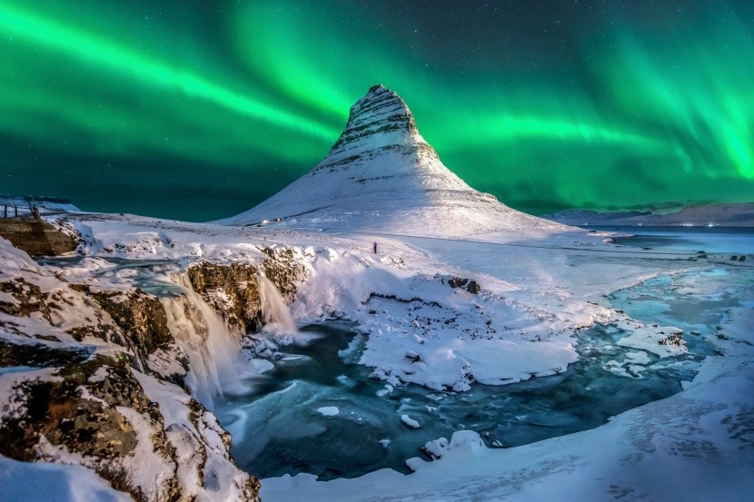 Polárna žiara na Islande