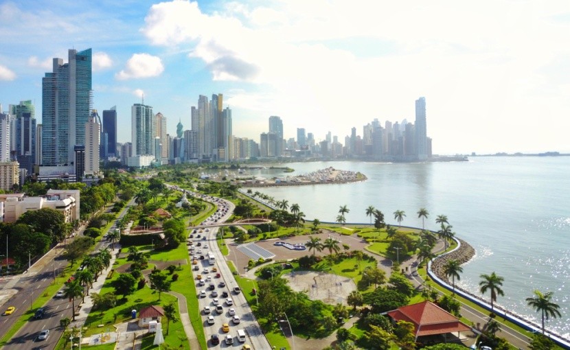 Ciudad de Panamá je kosmopolitním centrem zem