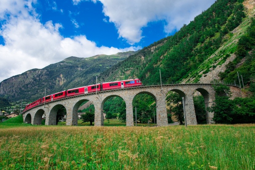 Viadukt vo Švajčiarsku