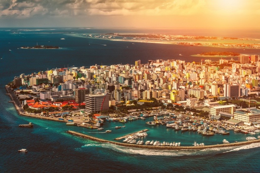 Západ slunce v hlavním městě Malé