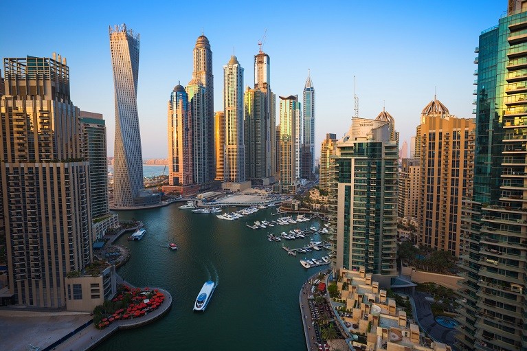Dzielnica Dubai Marina, Emiraty Arabskie