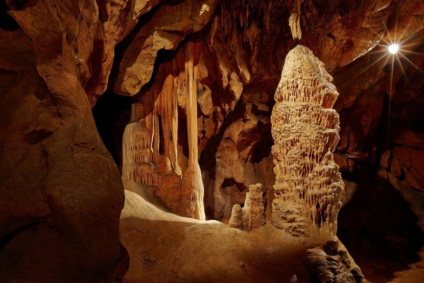 A Baradla-barlang cseppkő képződménye