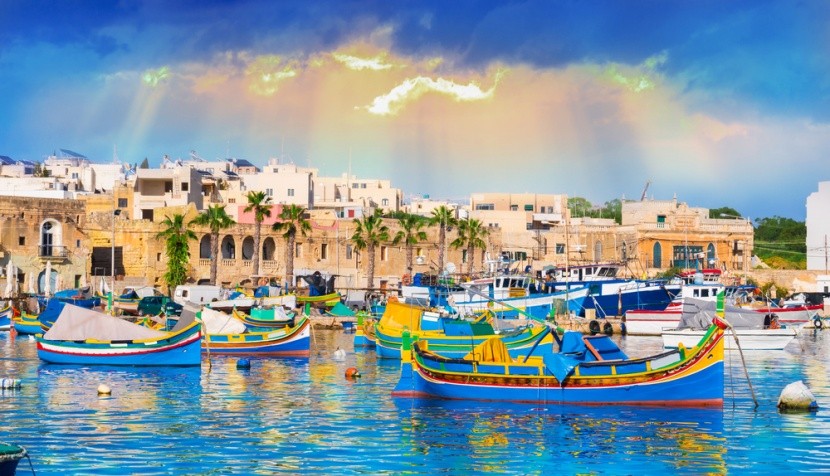 Malebný přístav Marsaxlokk, Malta