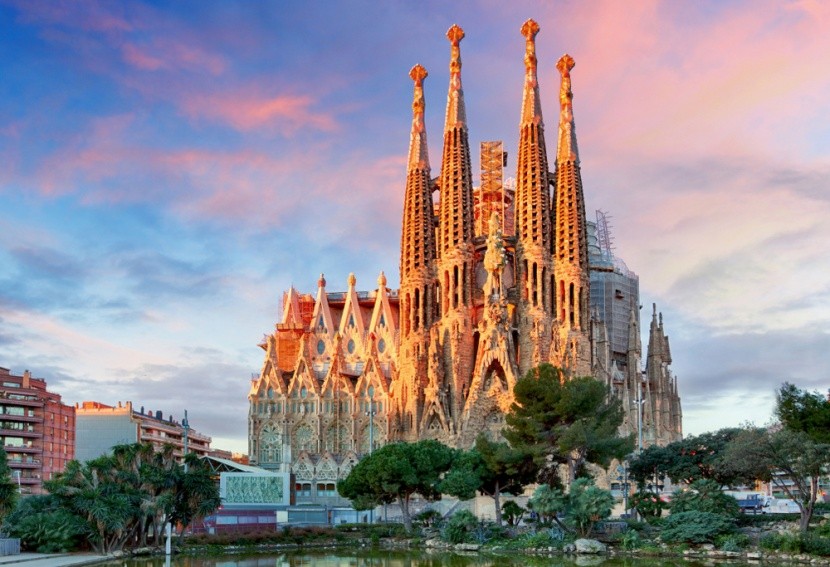Sagrada Família, Španielsko