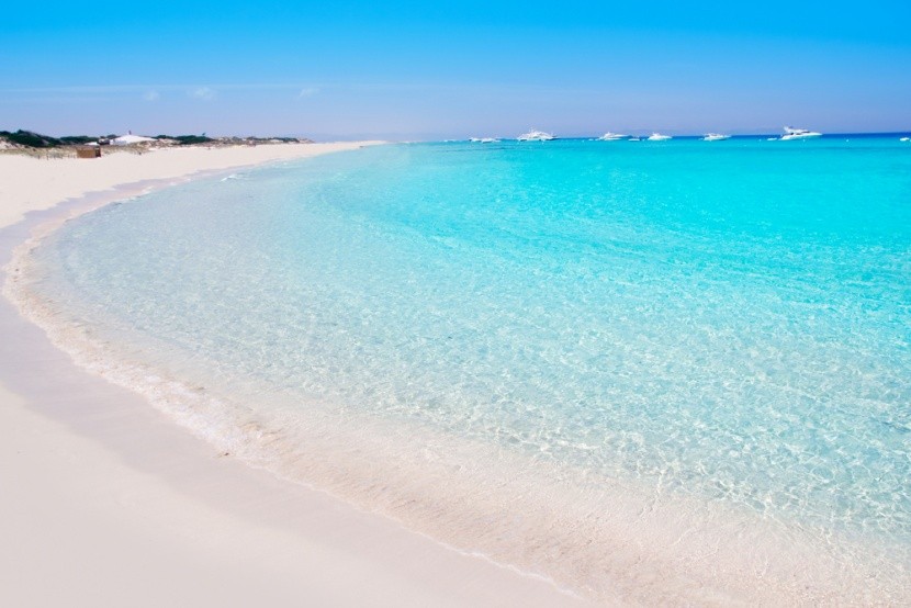 Karibské pláže na Formentere