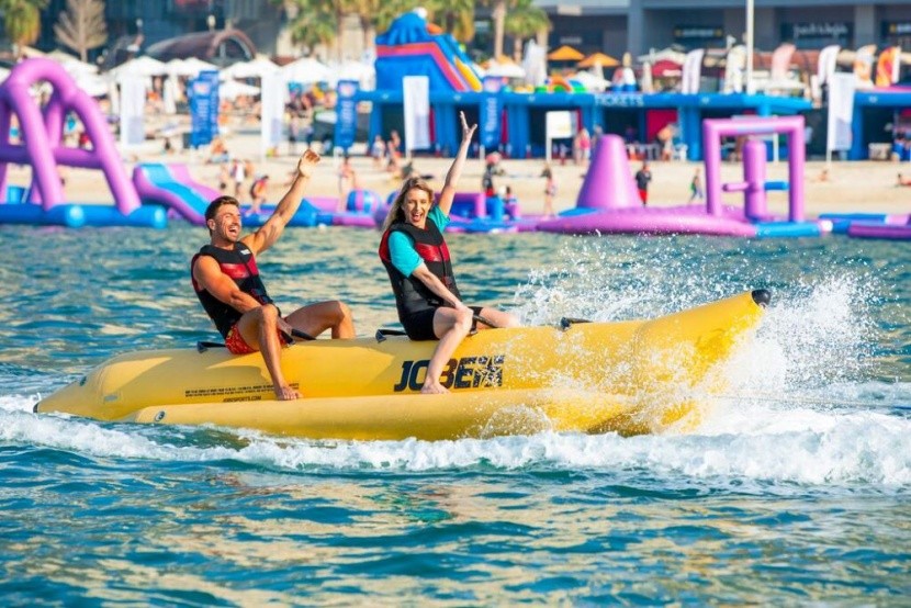 Vodní sporty v Dubai Islands