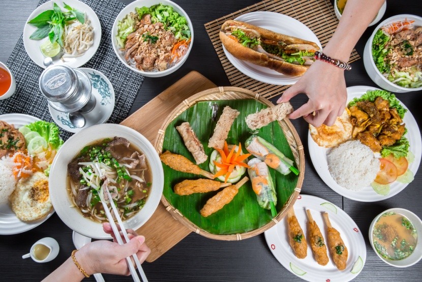 Tradiční vietnamské jídlo 