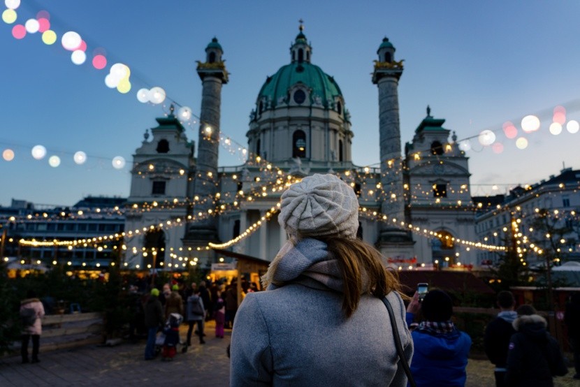 Advent na Karlově náměstí, Vídeň