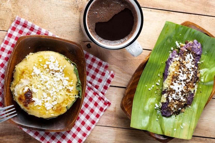 Filipínská Bibingka a Puto Bumbong