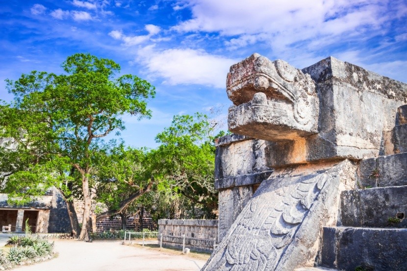 Vstup do Chrámu Jaguára, Chichén Itzá